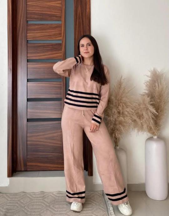 CONJUNTO TEJIDO BEIGE UNITALLA 88237